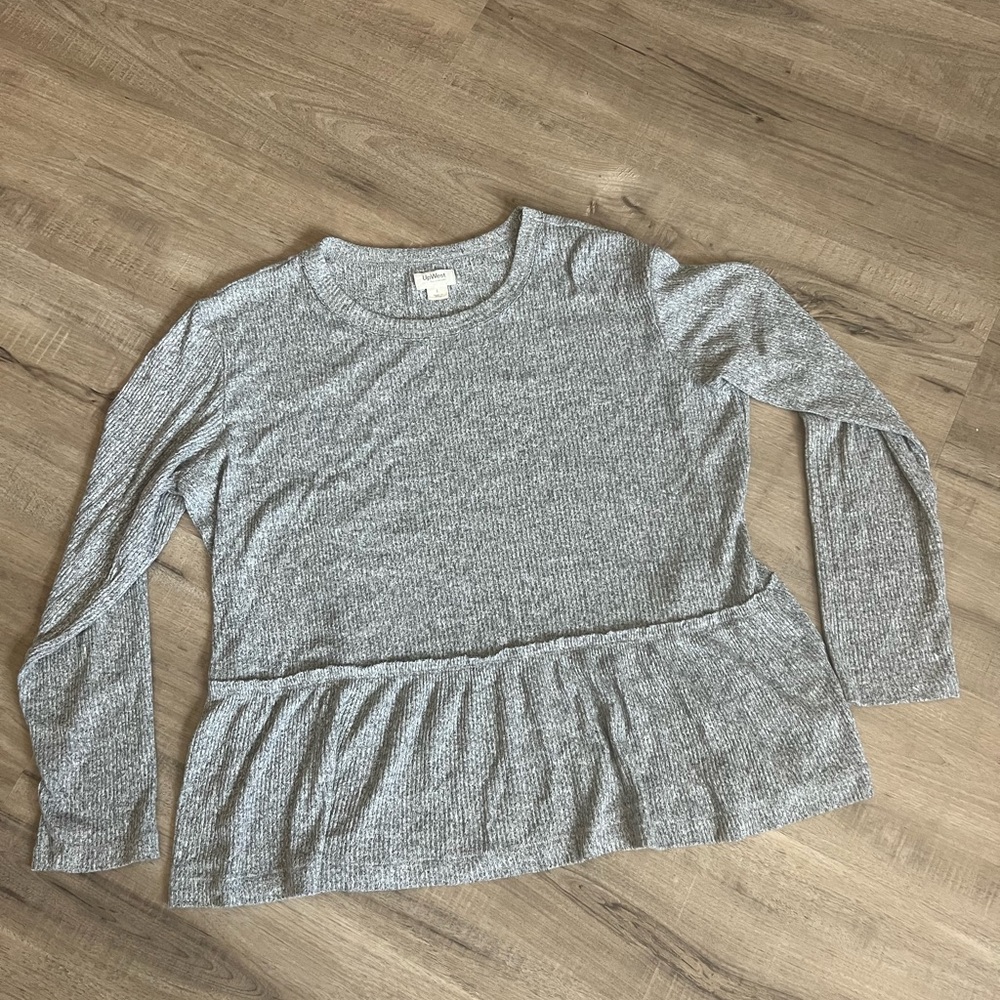 Upwest light sweater